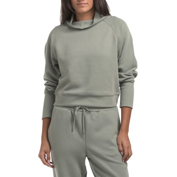 MOVE THEOLOGY Green Waffle Weekender Mock Neck Top - Picture 1 of 1